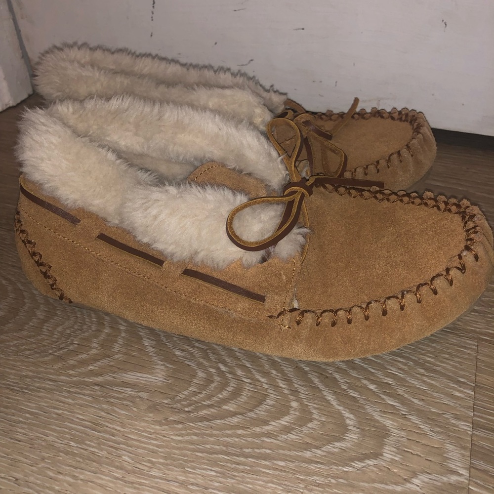 Minne tonka ladies slippers size 6.5